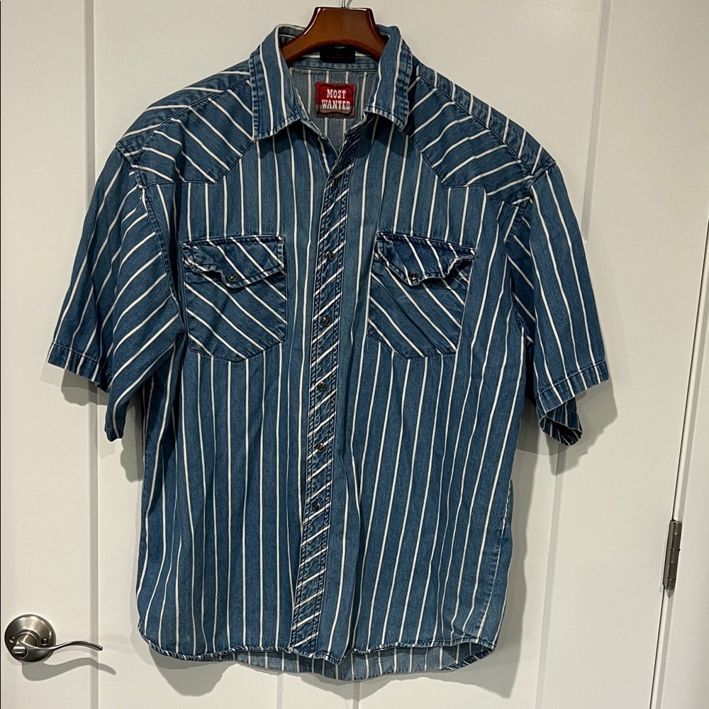 Vintage Most Wanted Blue and White Jean  Stripe Short Sleeve Shirt Sz XL